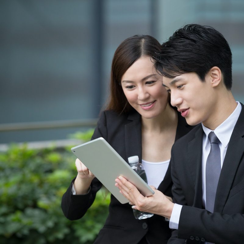 business-man-and-woman-discuss-about-the-financial-plan-on-digital-tablet.jpg